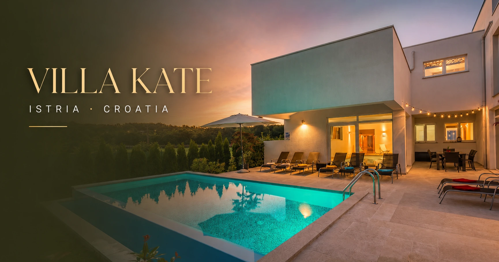 Villa Kate mit beleuchtetem Außenpool bei Sonnenuntergang